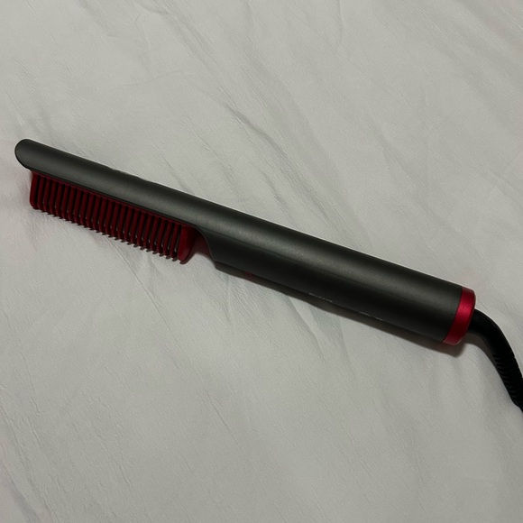 Red and Gray Hair Straightener - Picture 2 of 3